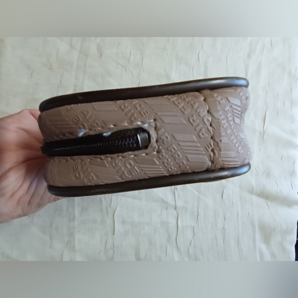 Air France Premier, Portfolio Style Bag Amenity Beige Men's Bag - Picture 6 of 13